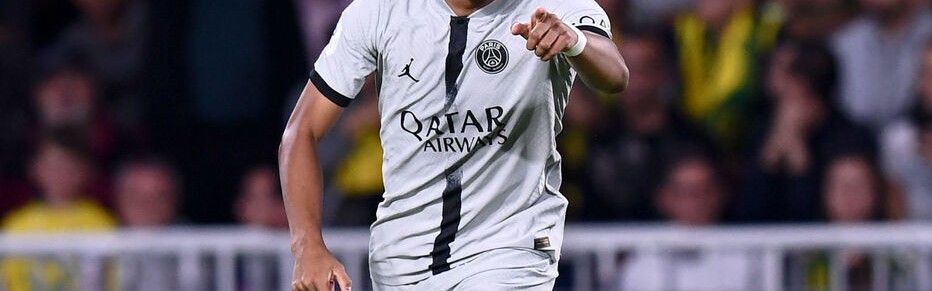  法甲金靴争夺白热化，姆巴佩与拉卡泽特仅差一球  