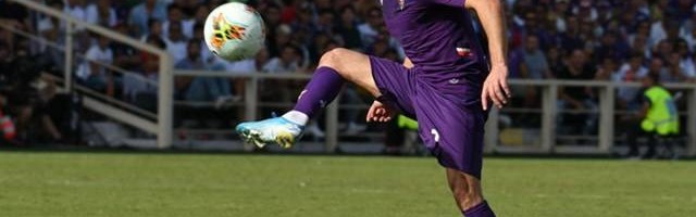  佛罗伦萨艺术足球，紫百合传控打法征服意甲