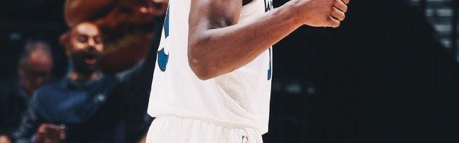  爱德华兹36分森林狼加时胜鹈鹕  